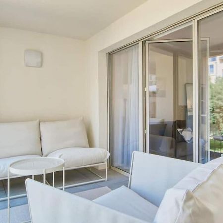 Ferienwohnung Le Fonction, Meuble 4 Etoiles, Avec Parking Boxe Aix-en-Provence Exterior foto