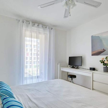 Ferienwohnung Le Fonction, Meuble 4 Etoiles, Avec Parking Boxe Aix-en-Provence Exterior foto