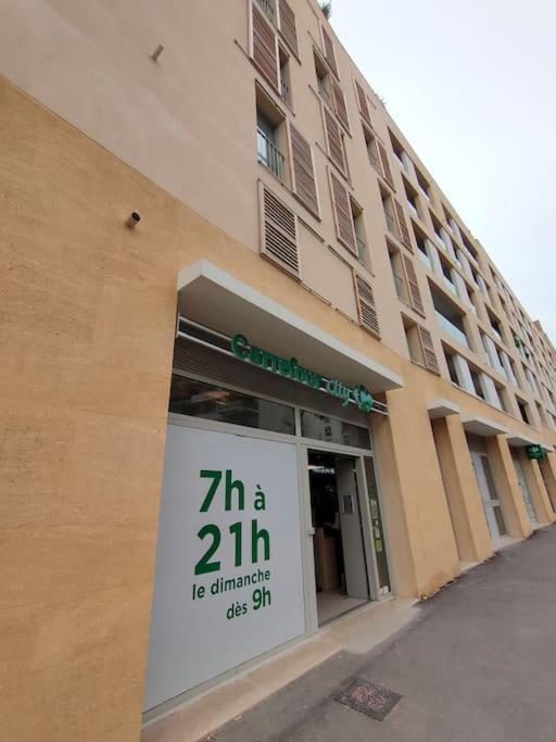 Ferienwohnung Le Fonction, Meuble 4 Etoiles, Avec Parking Boxe Aix-en-Provence Exterior foto
