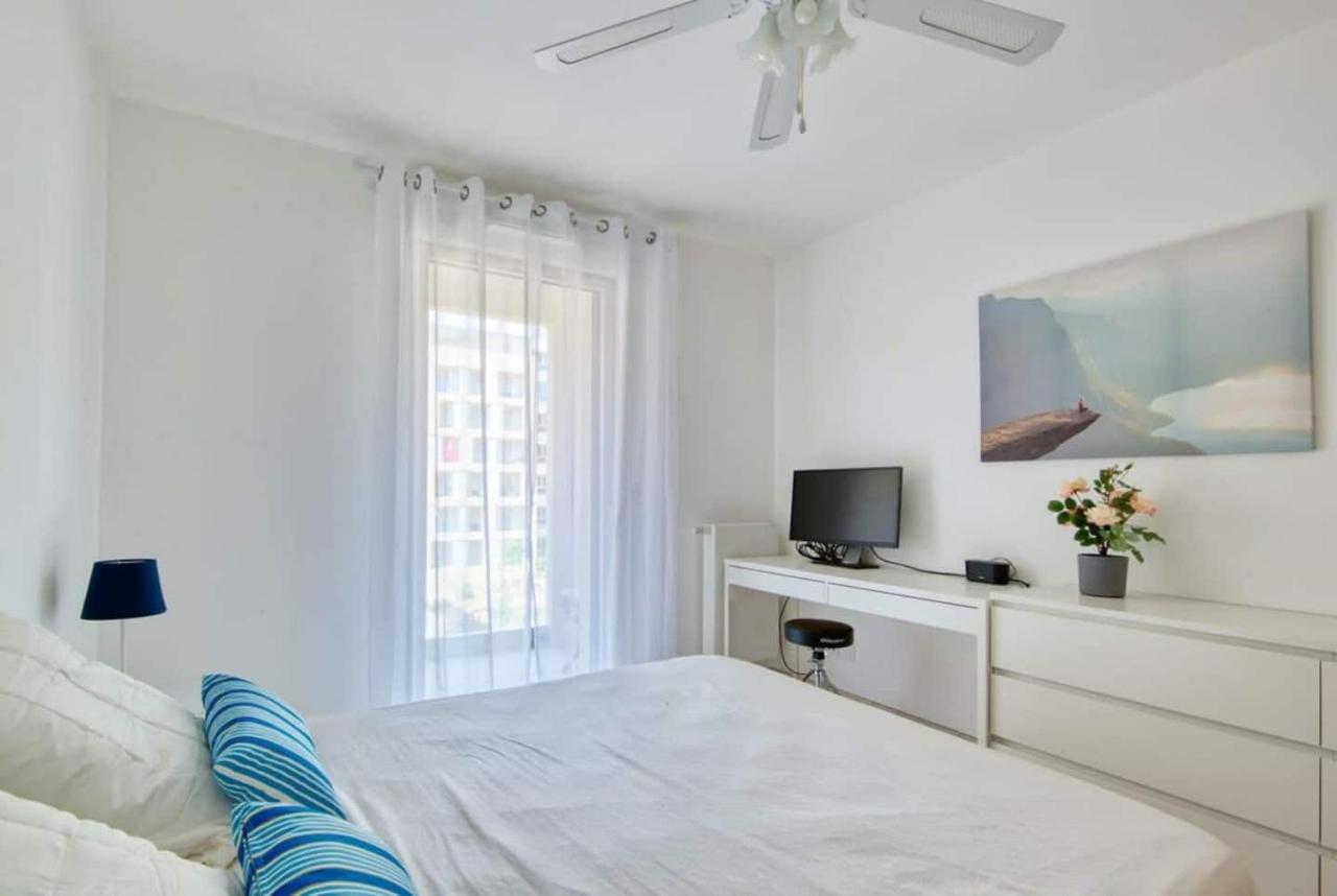 Ferienwohnung Le Fonction, Meuble 4 Etoiles, Avec Parking Boxe Aix-en-Provence Exterior foto